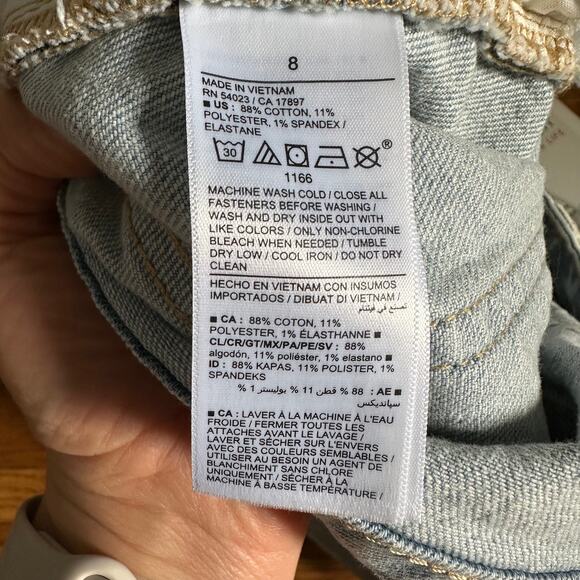 Old Navy Light Wash High Rise Curvy OG Straight Distressed Cutoff Shorts - Picture 6 of 6